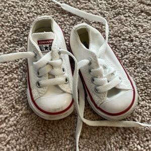 Converse size 3